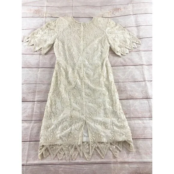 Vintage Gloria Vanderbilt Women's Ivory Lace Beaded Wedding Dress - 1XL - Picture 10 of 13